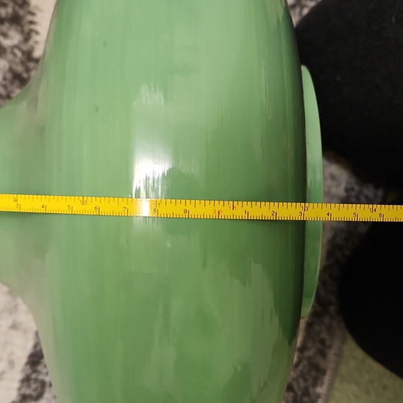 Mint green vase - Picture 7 of 9